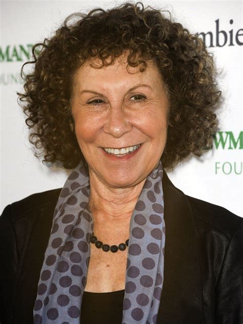 Rhea Perlman